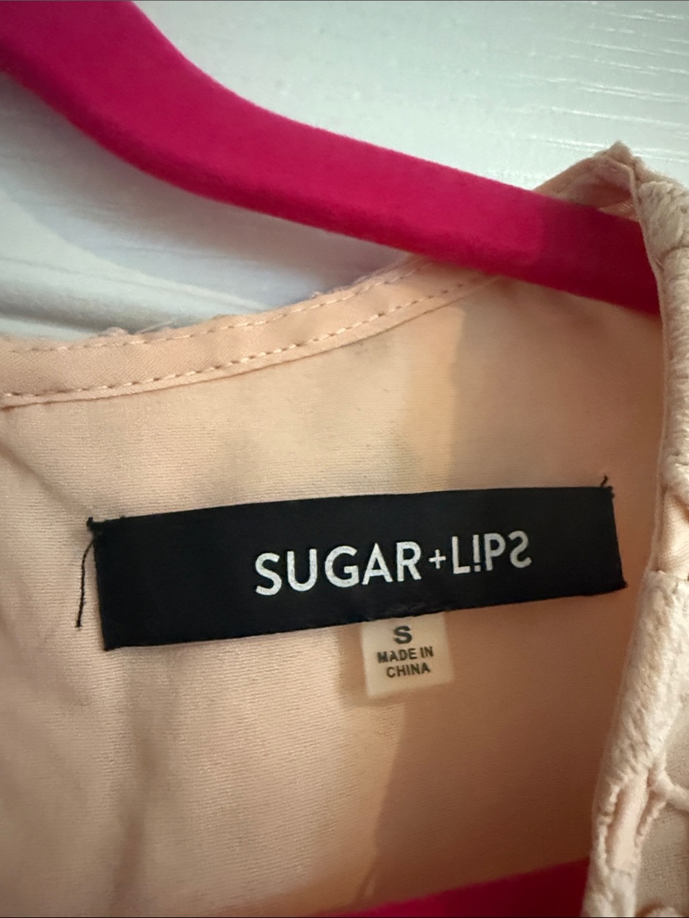 Sugarlips Pale Blush Lace Short Sleeve Top - Picture 2 of 5